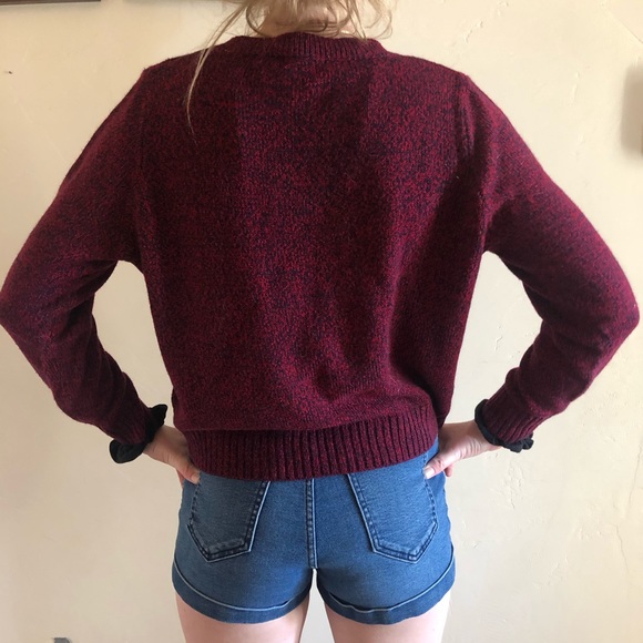 Maroon sweater. Size L. Slightly cropped. H&M - Picture 3 of 4